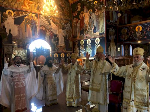 Света архијерејска Литургија у Манастиру Светог Преображења Господњег на Теодорову суботу