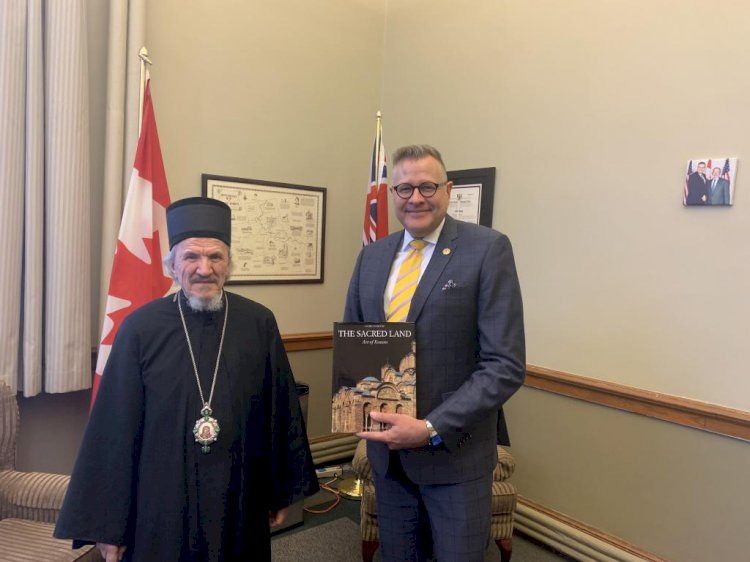 Епископ Митрофан посетио Парламент Провинције Онтарио 