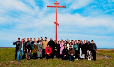 Serbian Youth Pilgrimage to Jordanville Monastery from Canada