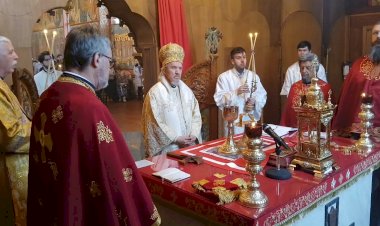 Holy Hierarchical Liturgy Celebrated at Saint Nicholas Church in Hamilton