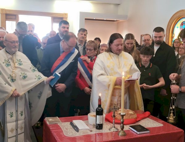 Прослављена слава Цркве Светог Симеона Мироточивог у Шербруку