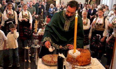 Прослављена храмовна слава Светотројичног храма у Монтреалу
