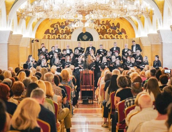 Успешно одржана концертна турнеја хора „Кир Стефан Србин” у Србији
