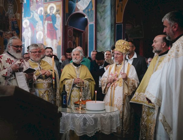 Света Архијерејска Литургија у Мисисаги (фото-вест)